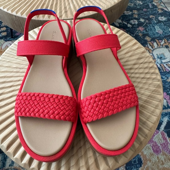 Rothy's The Lightweight Wedge Sandals Red Hot Woven size 10.5 - Picture 4 of 8